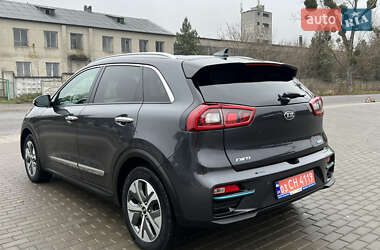 Внедорожник / Кроссовер Kia Niro 2019 в Лопатине