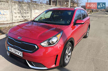 Позашляховик / Кросовер Kia Niro 2017 в Вінниці