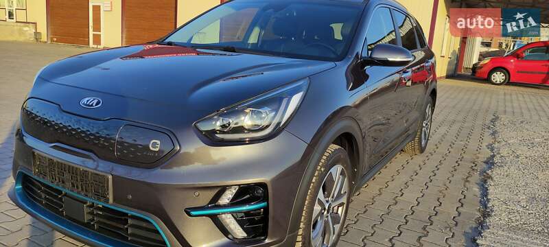 Внедорожник / Кроссовер Kia Niro 2019 в 