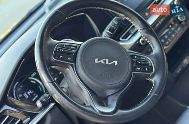 Внедорожник / Кроссовер Kia Niro 2022 в 