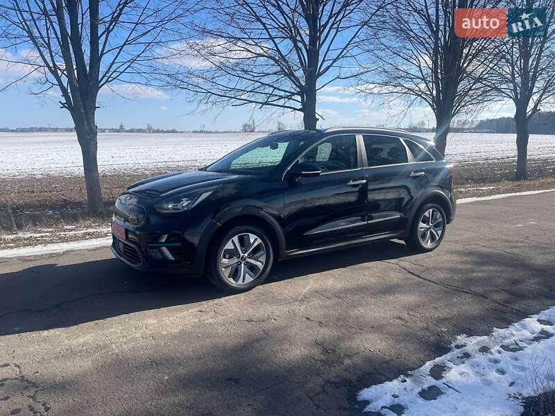 Позашляховик / Кросовер Kia Niro 2019 в 