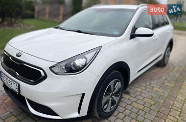 Позашляховик / Кросовер Kia Niro 2019 в Львові