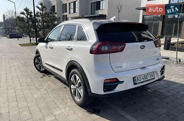 Внедорожник / Кроссовер Kia Niro 2019 в Ужгороде