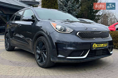 Внедорожник / Кроссовер Kia Niro 2017 в Львове