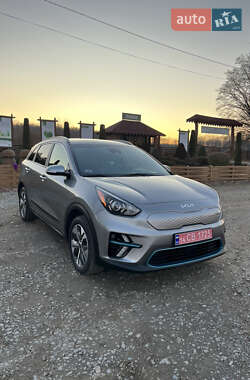 Внедорожник / Кроссовер Kia Niro 2022 в 