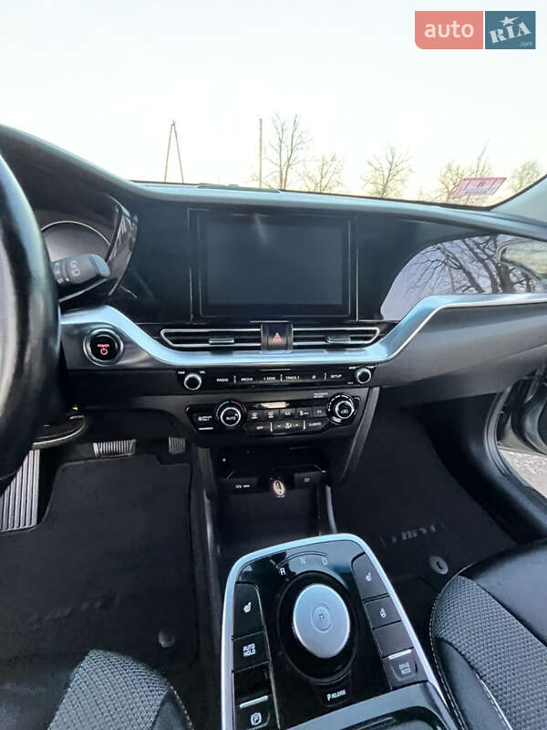 Внедорожник / Кроссовер Kia Niro 2022 в Кельменцах фото 36 Внедорожник / Кроссовер Kia Niro 2022 в Кельменцах