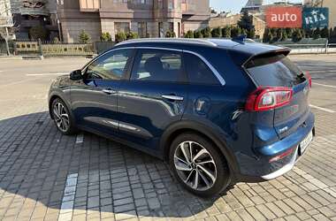 Позашляховик / Кросовер Kia Niro 2017 в Києві