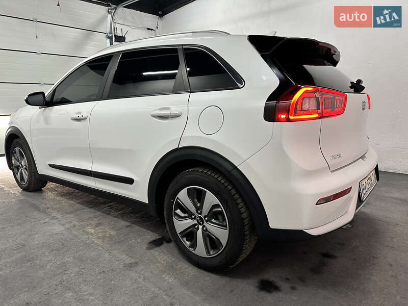 Внедорожник / Кроссовер Kia Niro 2019 в Львове