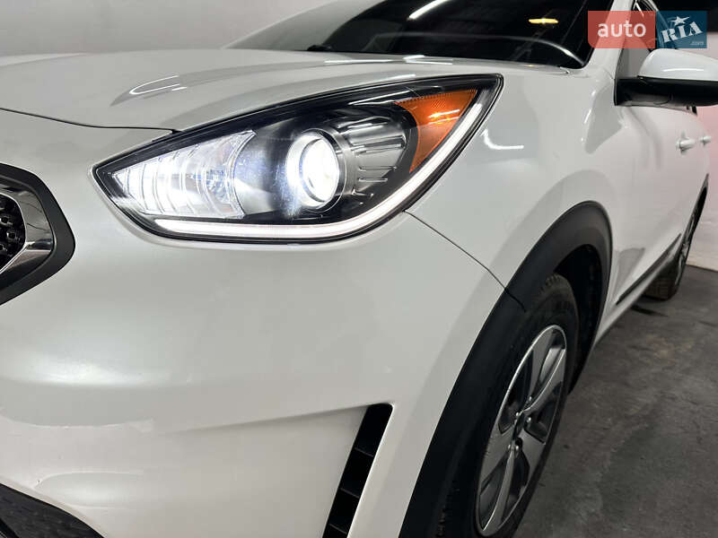 Внедорожник / Кроссовер Kia Niro 2019 в Львове