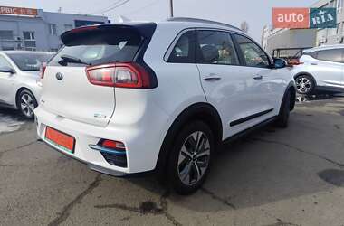 Внедорожник / Кроссовер Kia Niro 2019 в 