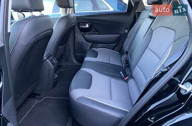 Внедорожник / Кроссовер Kia Niro 2021 в 