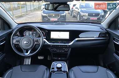 Внедорожник / Кроссовер Kia Niro 2021 в 