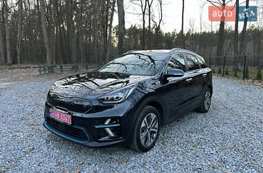 Внедорожник / Кроссовер Kia Niro 2019 в 