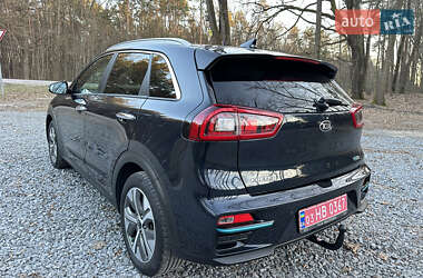Внедорожник / Кроссовер Kia Niro 2019 в 