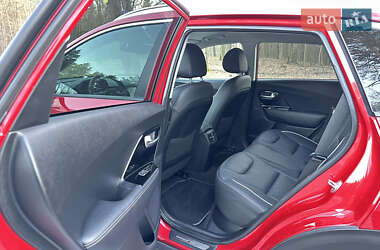 Внедорожник / Кроссовер Kia Niro 2019 в 