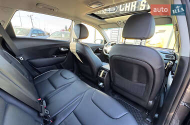 Внедорожник / Кроссовер Kia Niro 2019 в 