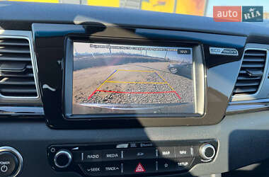 Внедорожник / Кроссовер Kia Niro 2019 в 