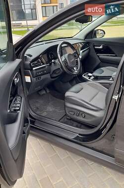 Внедорожник / Кроссовер Kia Niro 2022 в 