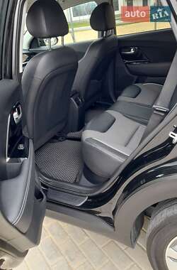 Внедорожник / Кроссовер Kia Niro 2022 в 