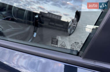 Внедорожник / Кроссовер Kia Niro 2019 в 