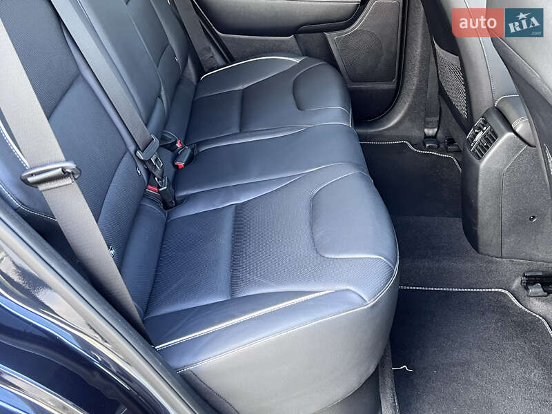 Внедорожник / Кроссовер Kia Niro 2020 в Тернополе