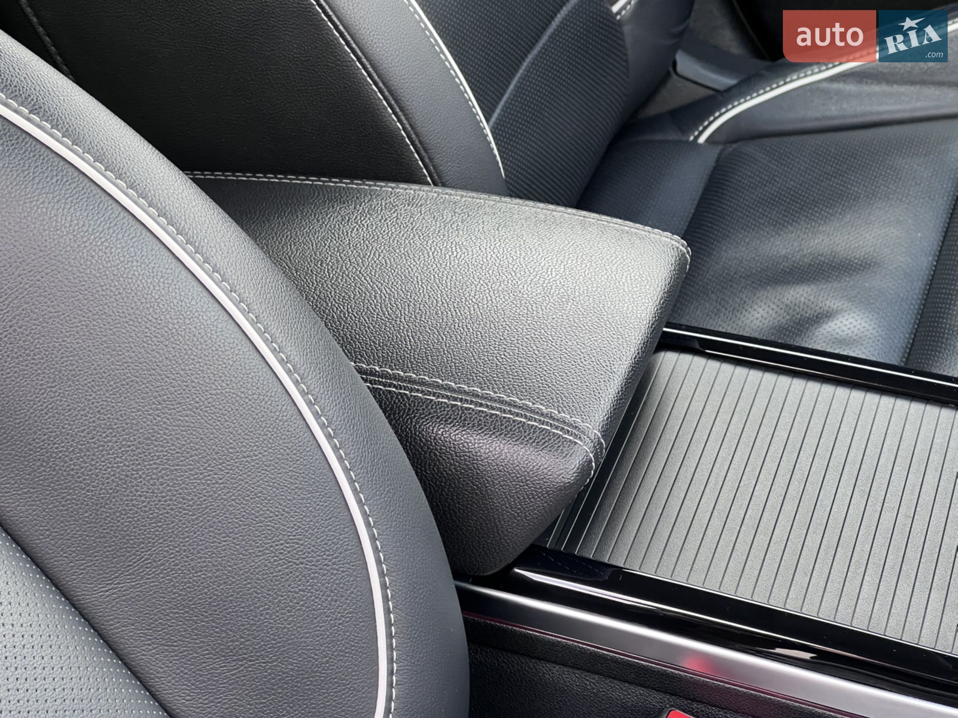 2020 Kia Niro - мініатюра 42