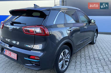 Внедорожник / Кроссовер Kia Niro 2019 в 