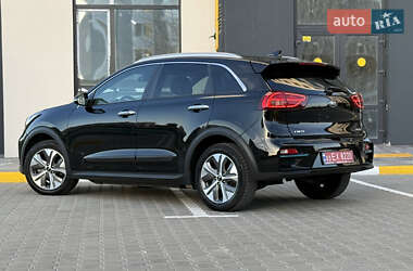 Внедорожник / Кроссовер Kia Niro 2020 в 