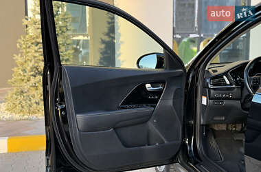 Внедорожник / Кроссовер Kia Niro 2020 в 