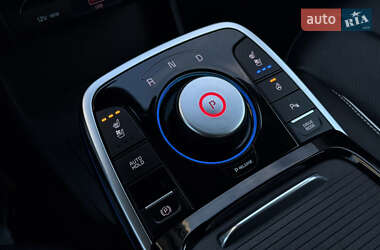 Внедорожник / Кроссовер Kia Niro 2020 в 