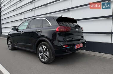 Внедорожник / Кроссовер Kia Niro 2021 в 