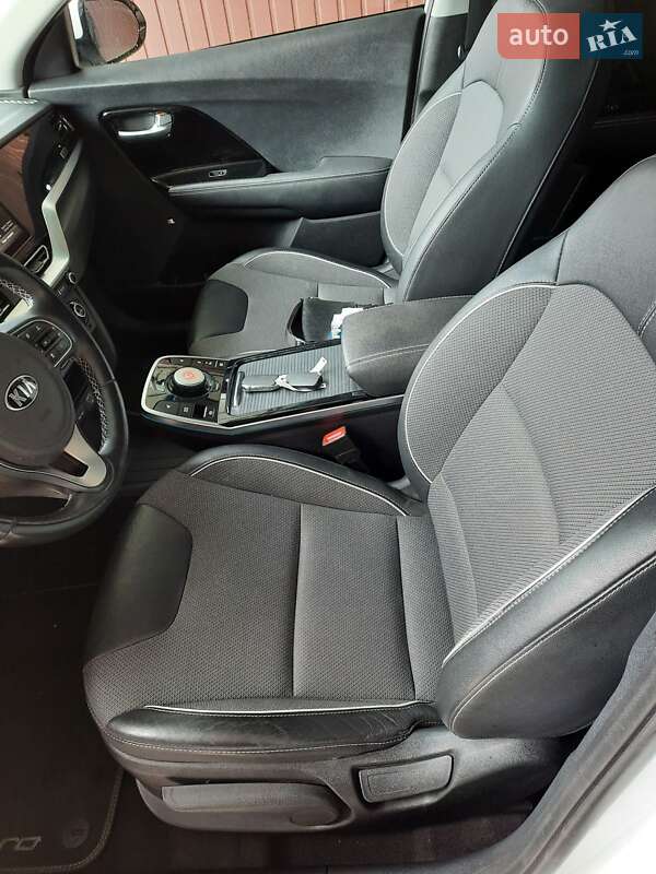 Внедорожник / Кроссовер Kia Niro 2021 в Черкассах фото 12 Внедорожник / Кроссовер Kia Niro 2021 в Черкассах