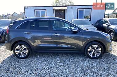 Внедорожник / Кроссовер Kia Niro 2020 в 