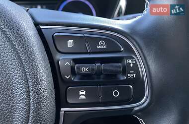 Внедорожник / Кроссовер Kia Niro 2020 в 