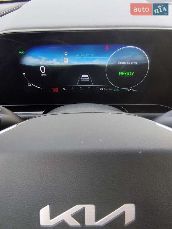 Позашляховик / Кросовер Kia Niro 2023 в Долині
