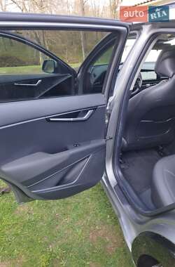 Позашляховик / Кросовер Kia Niro 2023 в Долині