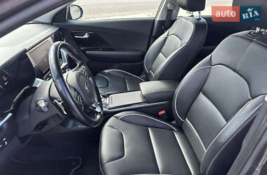 Внедорожник / Кроссовер Kia Niro 2020 в 