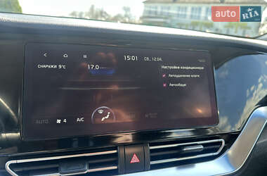 Внедорожник / Кроссовер Kia Niro 2020 в 