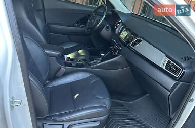 Внедорожник / Кроссовер Kia Niro 2018 в 