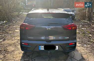 Внедорожник / Кроссовер Kia Niro 2020 в 