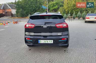 Позашляховик / Кросовер Kia Niro 2019 в 
