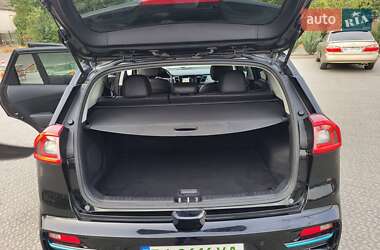 Позашляховик / Кросовер Kia Niro 2019 в 