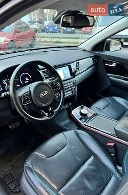 Внедорожник / Кроссовер Kia Niro 2019 в 