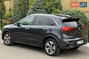 Внедорожник / Кроссовер Kia Niro 2021 в 