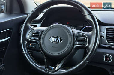 Внедорожник / Кроссовер Kia Niro 2019 в 