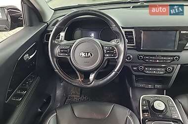 Позашляховик / Кросовер Kia Niro 2020 в 
