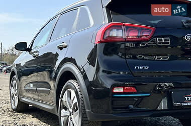 Позашляховик / Кросовер Kia Niro 2019 в 