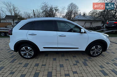 Внедорожник / Кроссовер Kia Niro 2019 в 