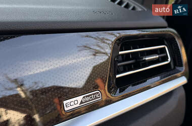 Внедорожник / Кроссовер Kia Niro 2021 в 