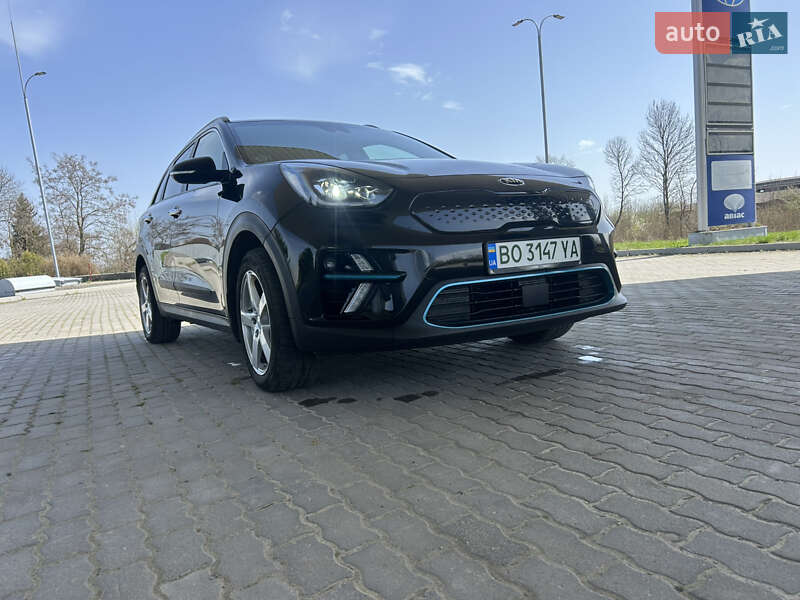 Внедорожник / Кроссовер Kia Niro 2019 в Подгайцах